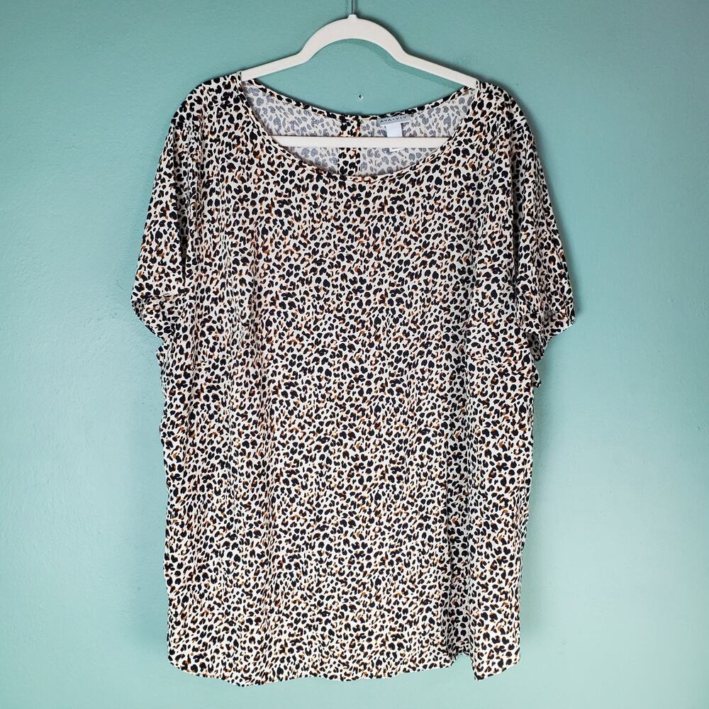 Ava & Viv Womens Cream Leopard Print Short Sleeve Round Neck Blouse Top Size 3X